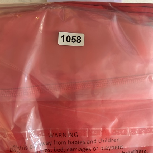 Peace Love World Mind Body Love Color Block Leggings XLP red/black with pockets - Picture 14 of 14